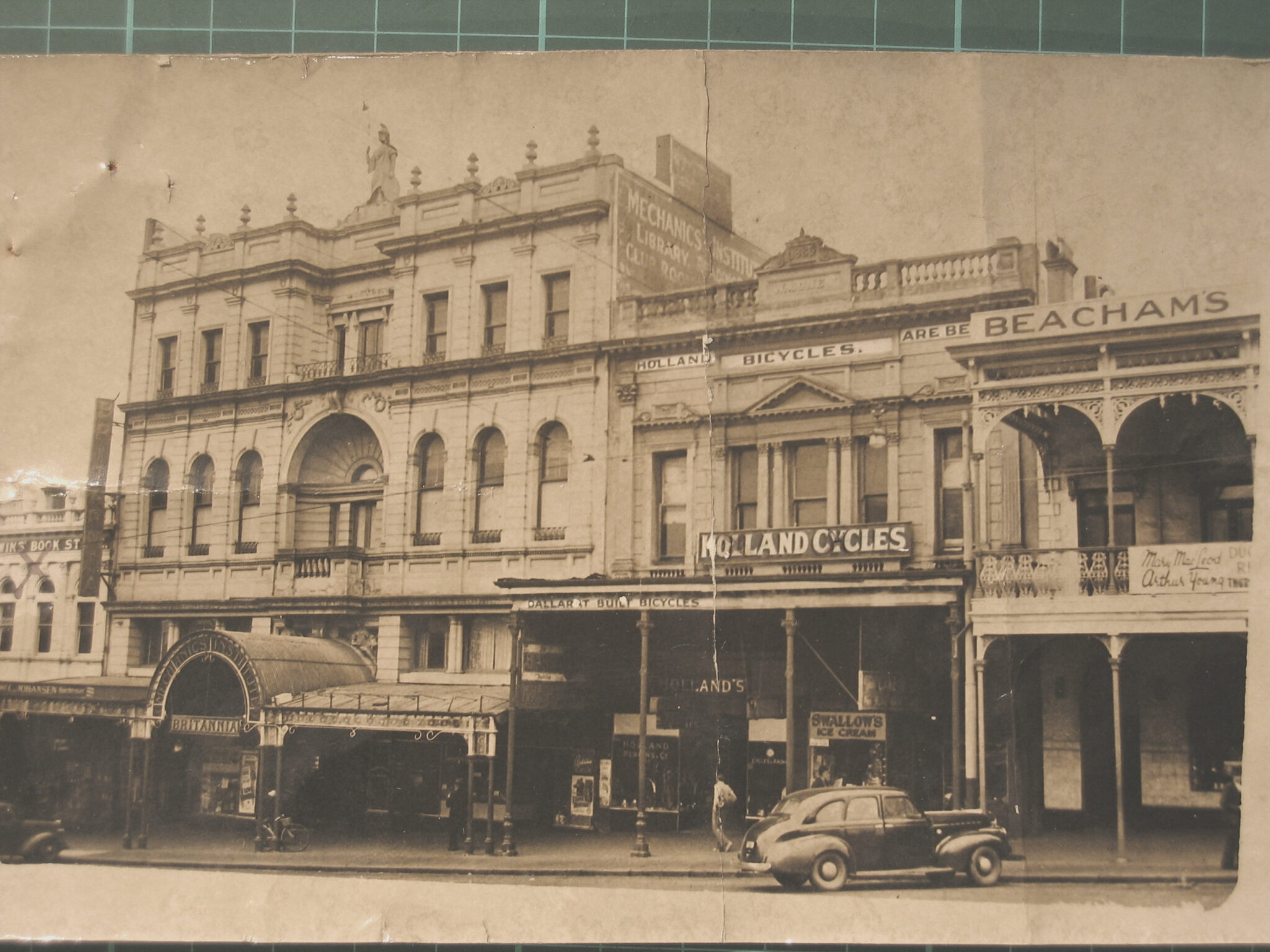 Day Tours Of The Ballaarat Mechanics’ Institute | Series – Ballaarat ...