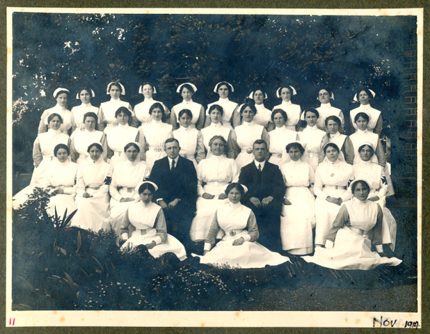 Group photo of nurses and doctors, November 1917